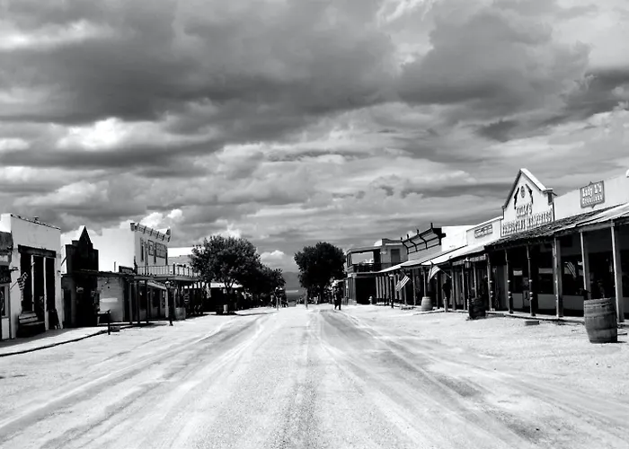 Settle Into A Cozy Old West Tent Escape *